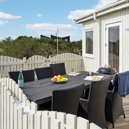 Holiday home Gorgeous In With House A Panoramic View Vejers Strand