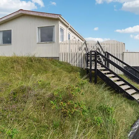 Gorgeous In With House A Panoramic View *